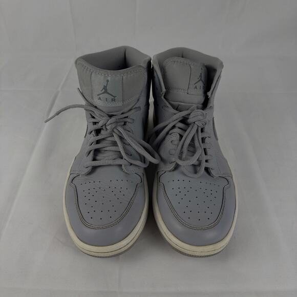 Nike Air Jordan 1 Mid Wolf Grey Men’s Size 8.5 Basketball Shoes Retro OG - Picture 9 of 16